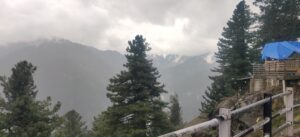 Mountains : Kashmir in May